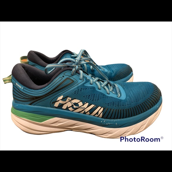 Hoka One One Bondi 7 running/walking shoes. - Picture 4 of 8